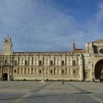 La historia del Parador de León, el alojamiento histórico para peregrinos en el Camino de Santiago