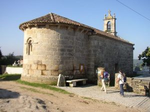 Lee más sobre el artículo La iglesia de San Xulián do Camiño
