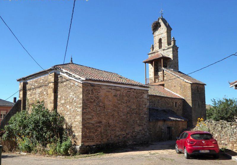En este momento estás viendo La iglesia de Santiago en El Ganso